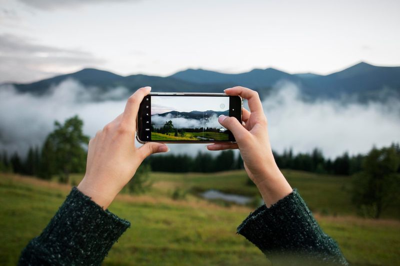 7 Rekomendasi HP dengan Kamera Terbaik 2024, Cocok untuk Pencinta Fotografi