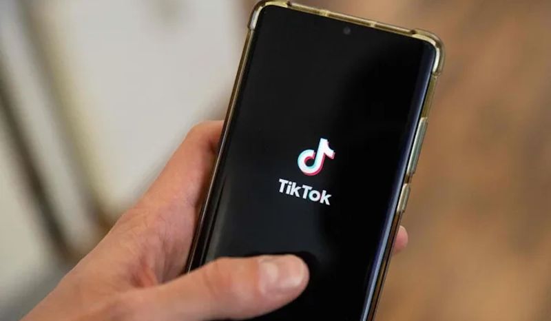 TikTok Tambahkan Fitur Group Chat