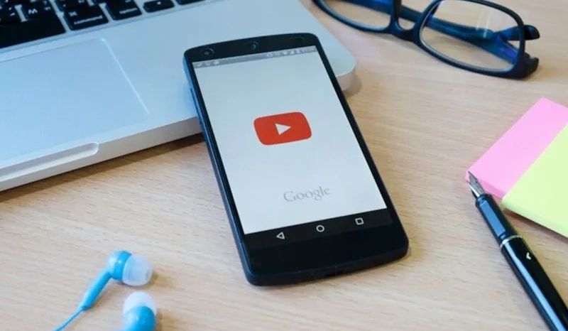 Youtube Hadirkan Fitur Asisten AI untuk Bantu Pulihkan Akun yang Diretas