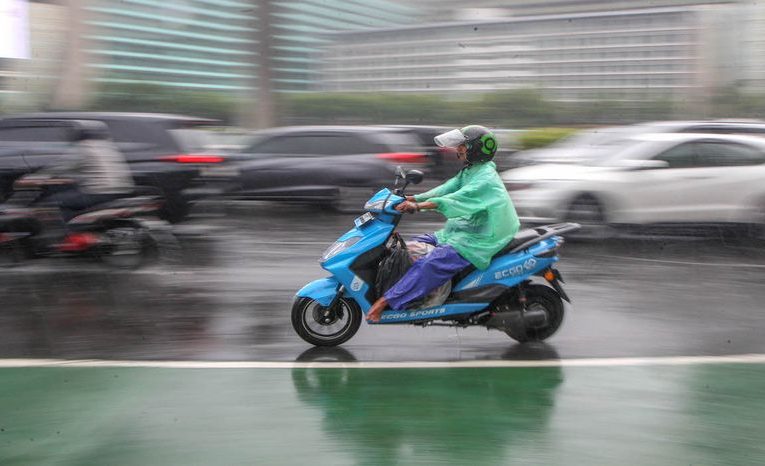 Prakiraan Cuaca Minggu 25 Agustus 2024, Beberapa Wilayah di Indonesia akan Turun Hujan