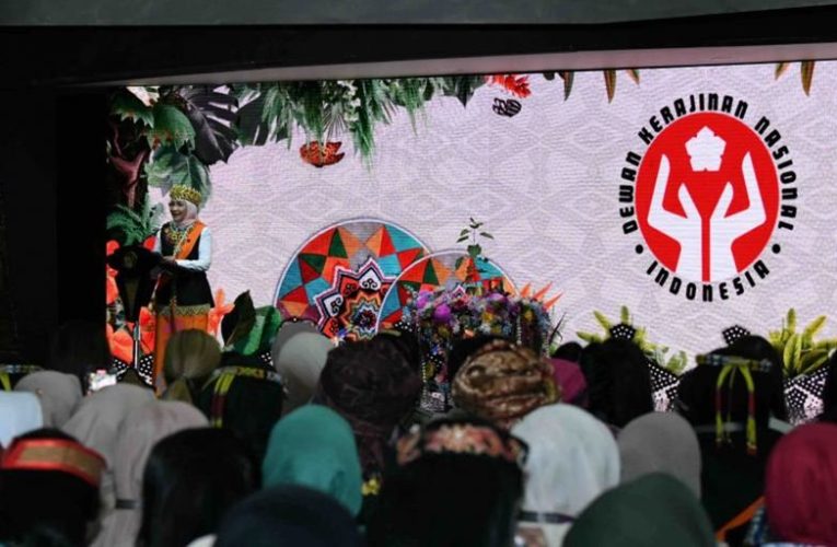 Lestarikan Budaya Indonesia, Ketua Umum Dekranas Tekankan Peran Penting Generasi Muda