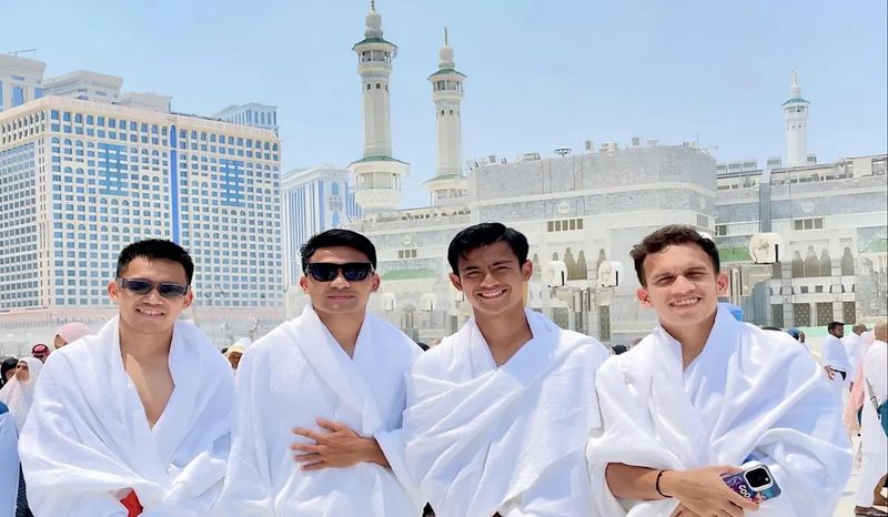 Jelang Laga Kontra Arab Saudi, 14 Pemain Timnas Jalani Umrah