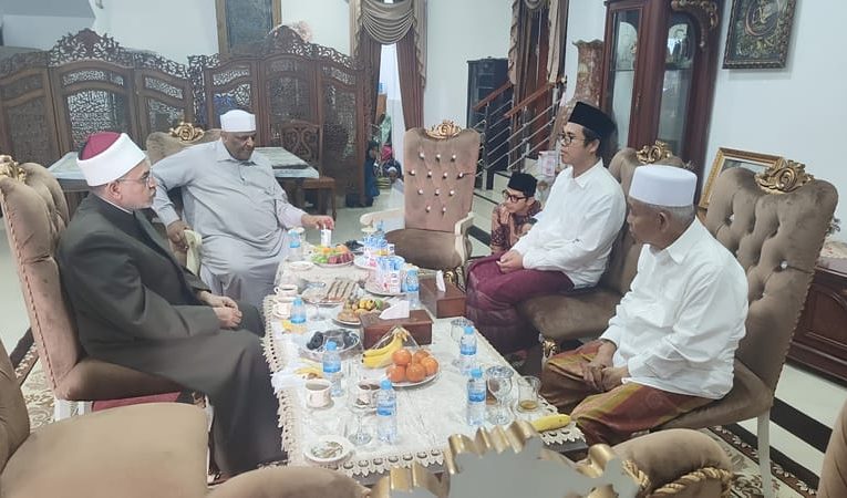 Rektor Al-Azhar Mesir Apresiasi Sistem Pendidikan PP Amanatul Ummah