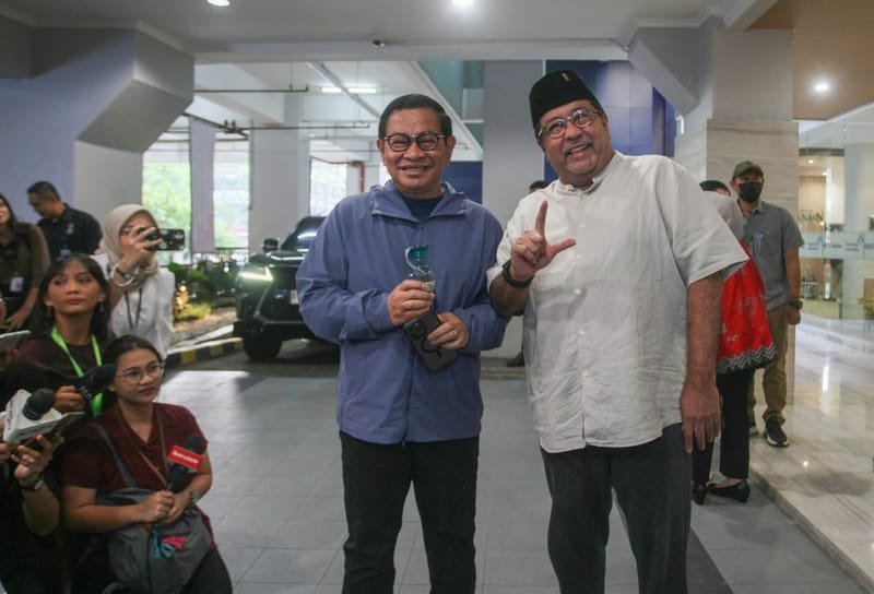 Pramono Anung Yakin Jokowi Tidak Akan Tunjuk Seskab Definitif