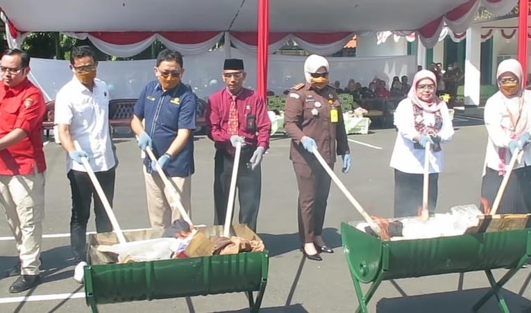 Sindikat Pencetak dan Pengedar Dolar Palsu Ditangkap Polres Majalengka