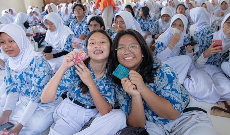 Berdampak Negatif pada Lingkungan, Remaja Putri Didorong Ganti Pembalut Sekali dengan Pembalut Kain