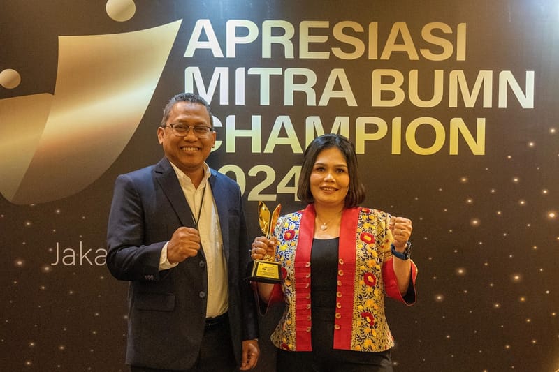 Agen Pegadaian Hebat Raih Penghargaan UMKM Terbaik di Ajang Mitra BUMN Champion 2024