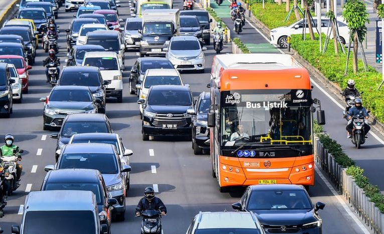 BMKG Dorong Penggunaan Transportasi Publik untuk Atasi Polusi Udara