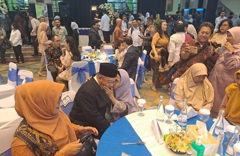 Hadirkan Ibu Menteri Abdul Muti Beliau adalah panutan saya