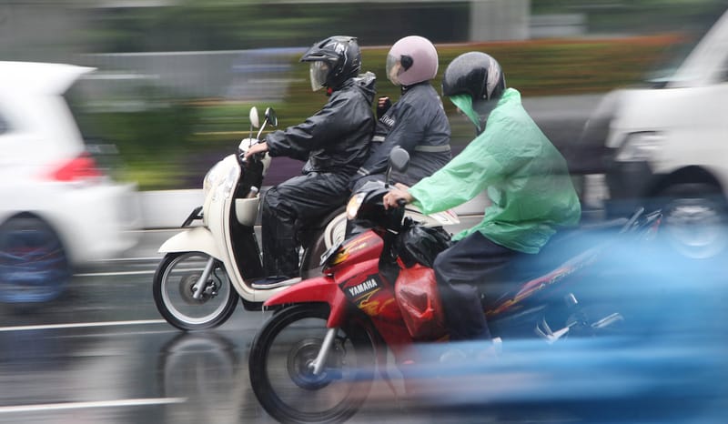 Prakiraan Cuaca Kamis, 24 Oktober 2024: 20 Kota di Indonesia Akan Diguyur Hujan