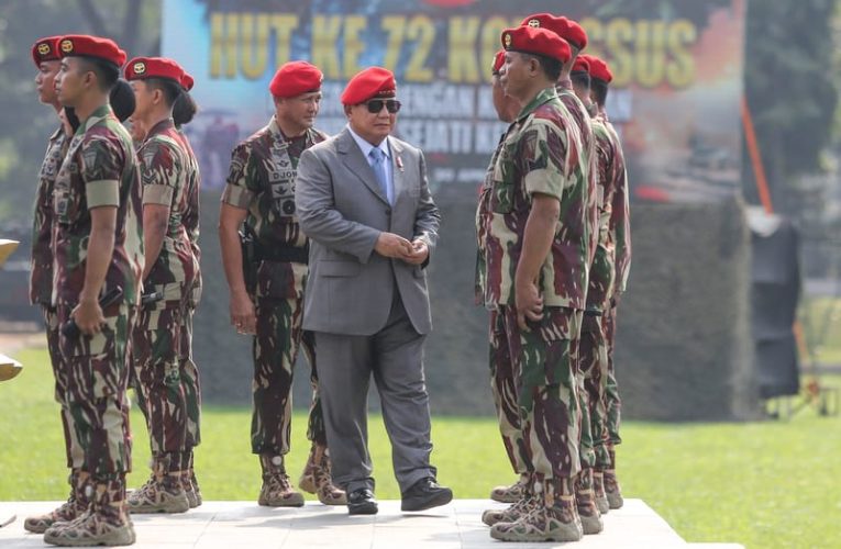 Cerita Menteri Transmigrasi Iftitah Sulaiman, Lihat Prabowo Terjun Bebas dari Langit Lembah Tidar 27 Tahun Lalu