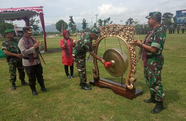 Pangdam IVDiponegoro Apresiasi Keberhasilan TMMD Sengkuyung IV2024 di Klaten