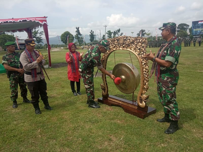 Pangdam IV/Diponegoro Apresiasi Keberhasilan TMMD Sengkuyung IV/2024 di Klaten