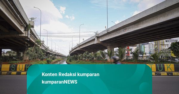 Foto: Menikmati Lengangnya Jalanan Jakarta Pagi ini