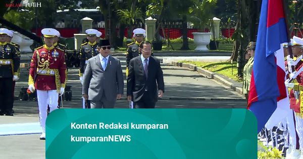 Prabowo Sambut Kedatangan Presiden Senat Kamboja Hun Sen di Istana Merdeka